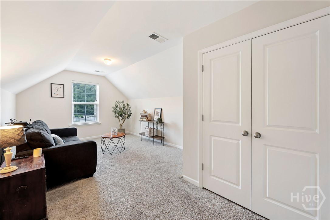 149 Red Northern Oak Way Property Photo 32