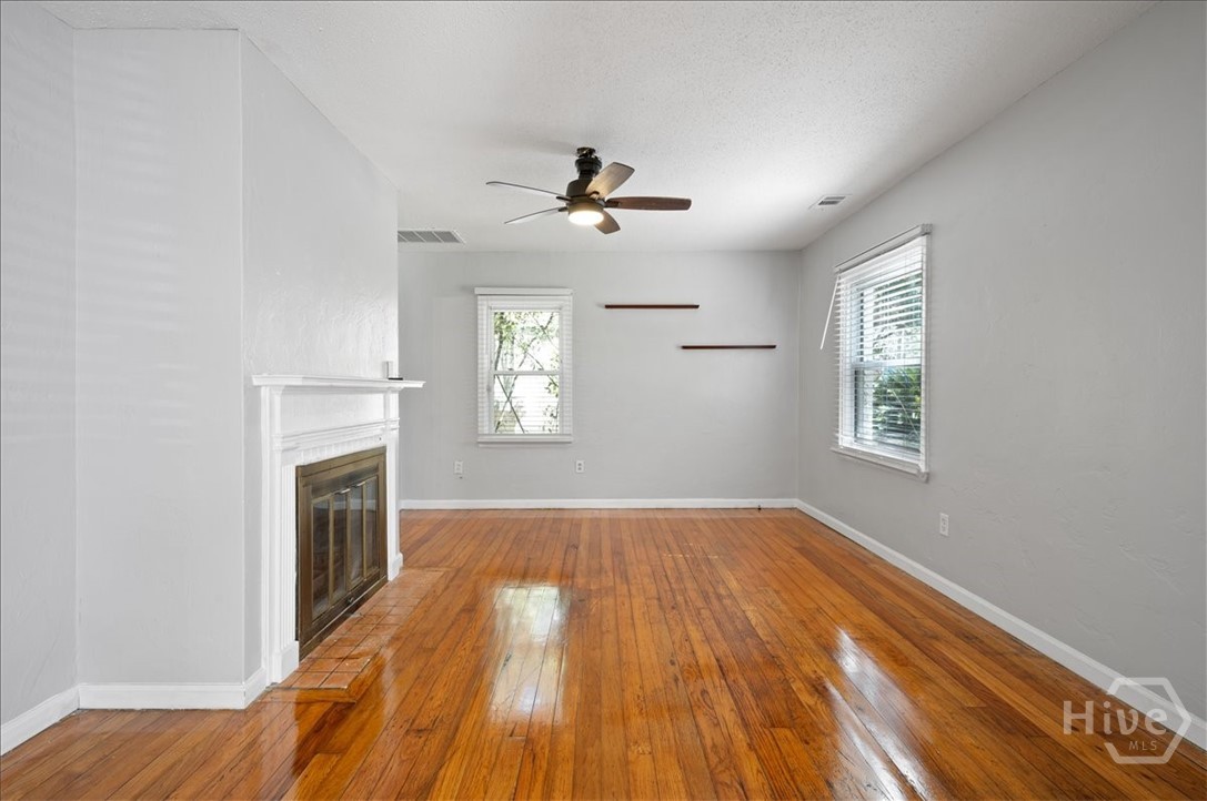 1702 E 41st Street Property Photo 2