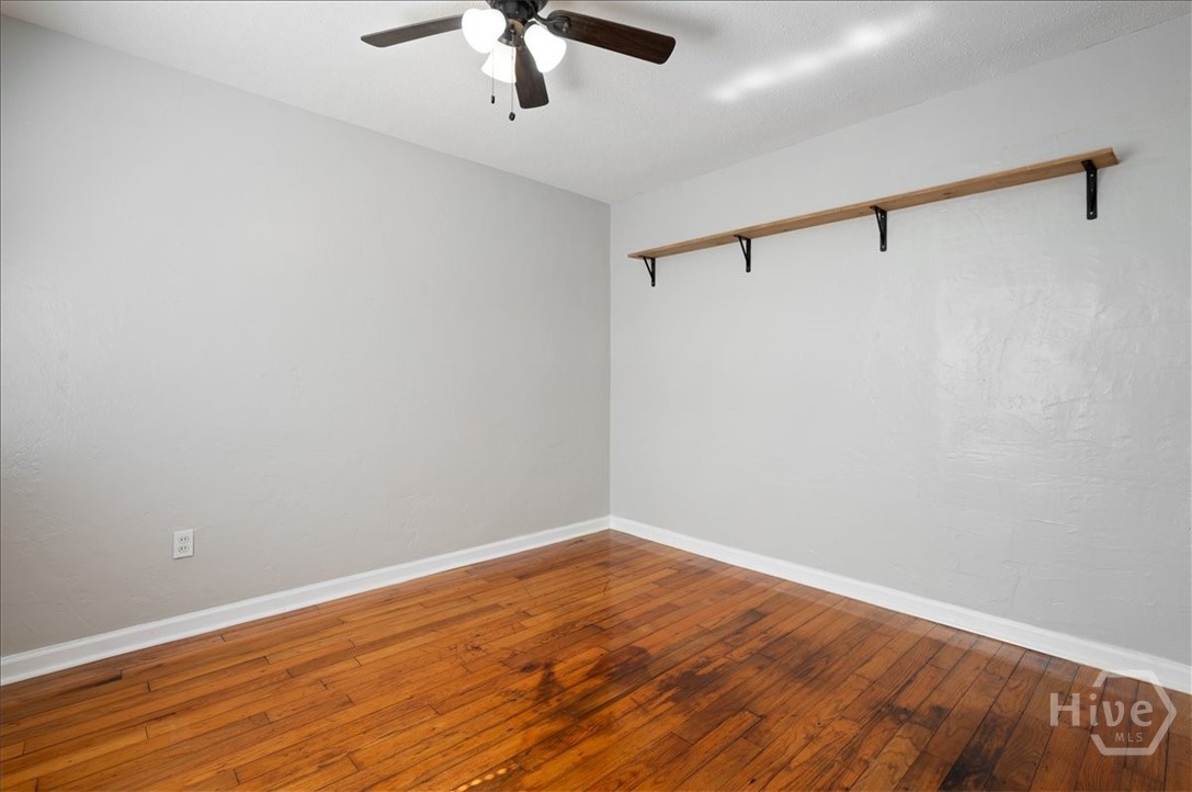 1702 E 41st Street Property Photo 15
