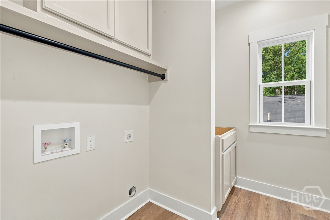 712 E 34th Street Property Photo 16