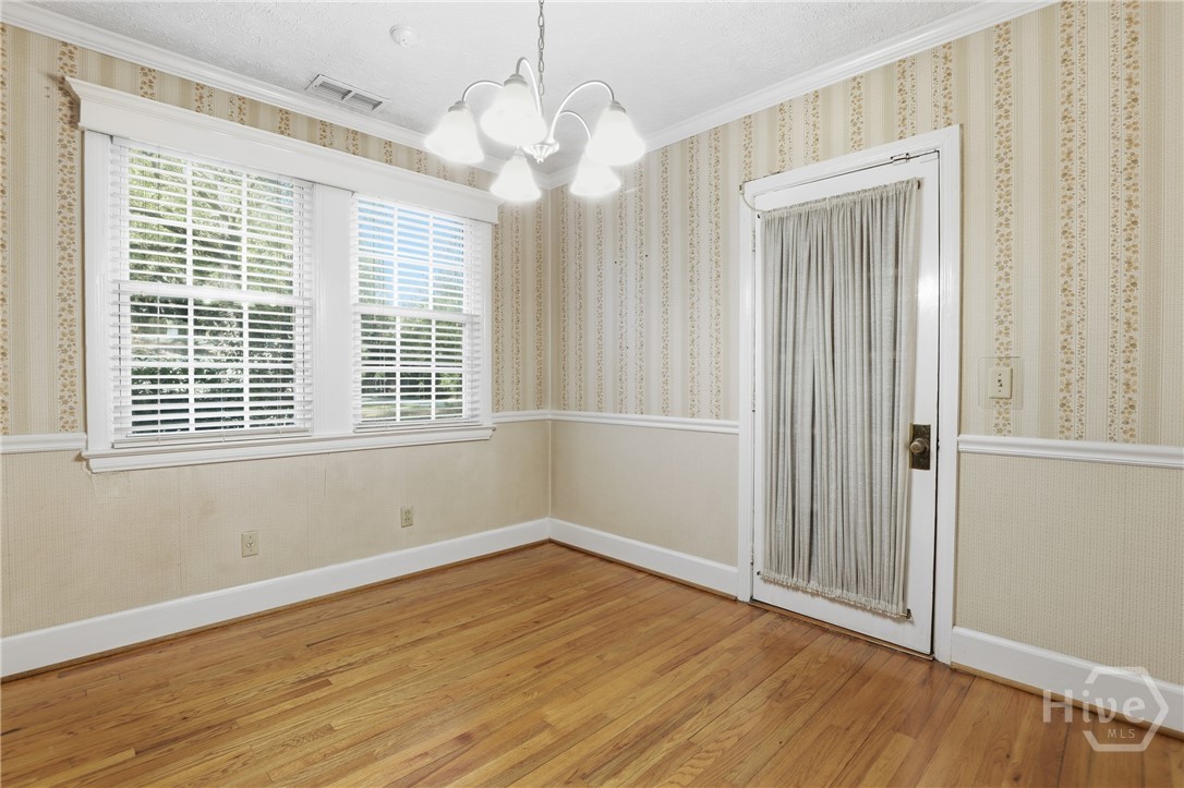 1333 E 52nd Street Property Photo 7
