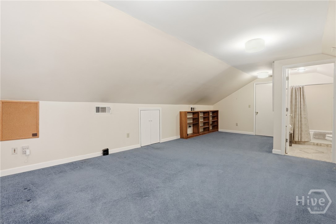 1333 E 52nd Street Property Photo 36