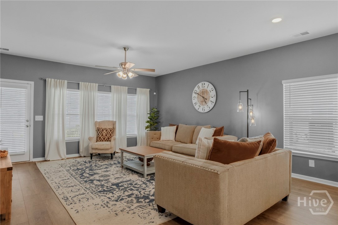 236 Lillian Street Property Photo 2