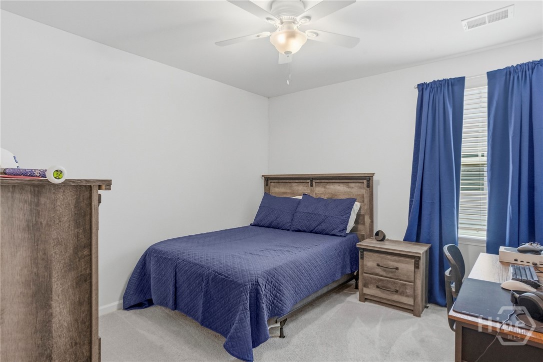 236 Lillian Street Property Photo 11