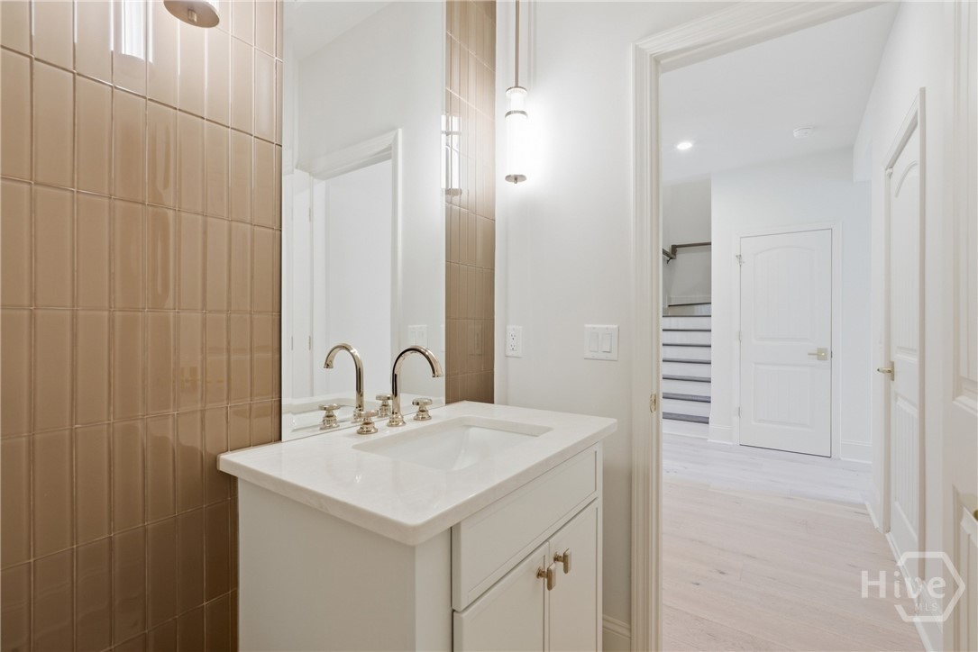 243 Mage Street Property Photo 17