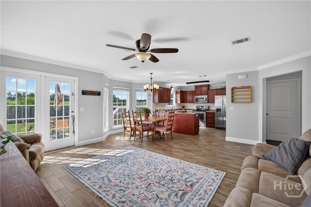 189 Oak Harvest Ridge Property Photo 8