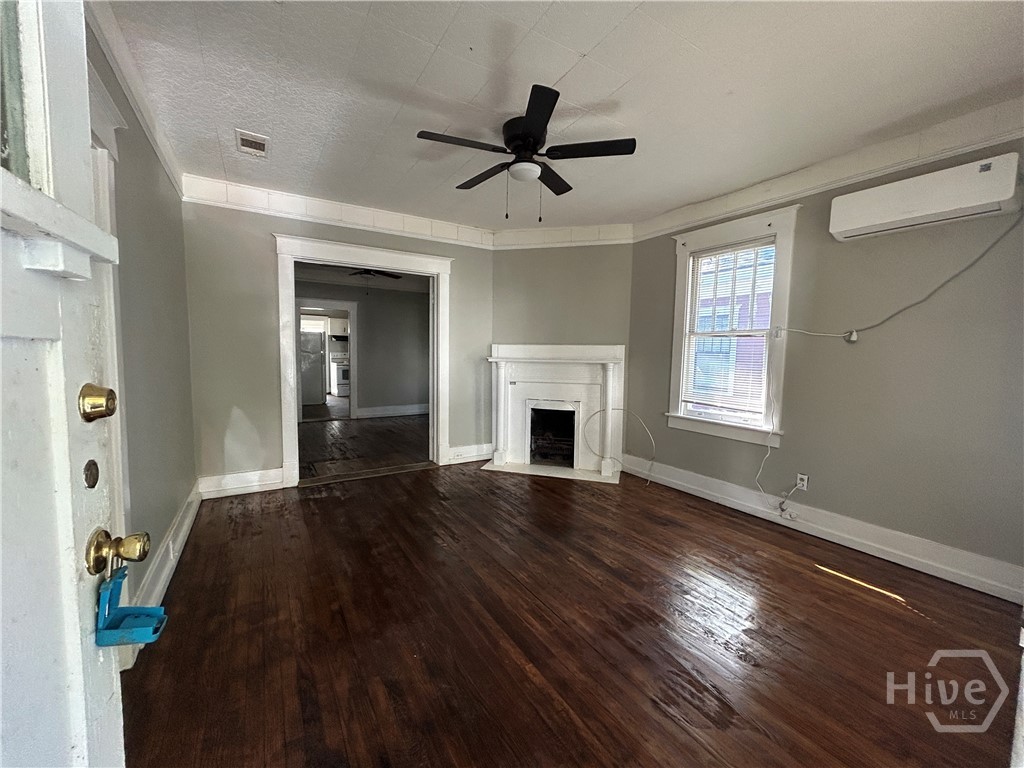 1125 Se 36th Street Property Photo 4