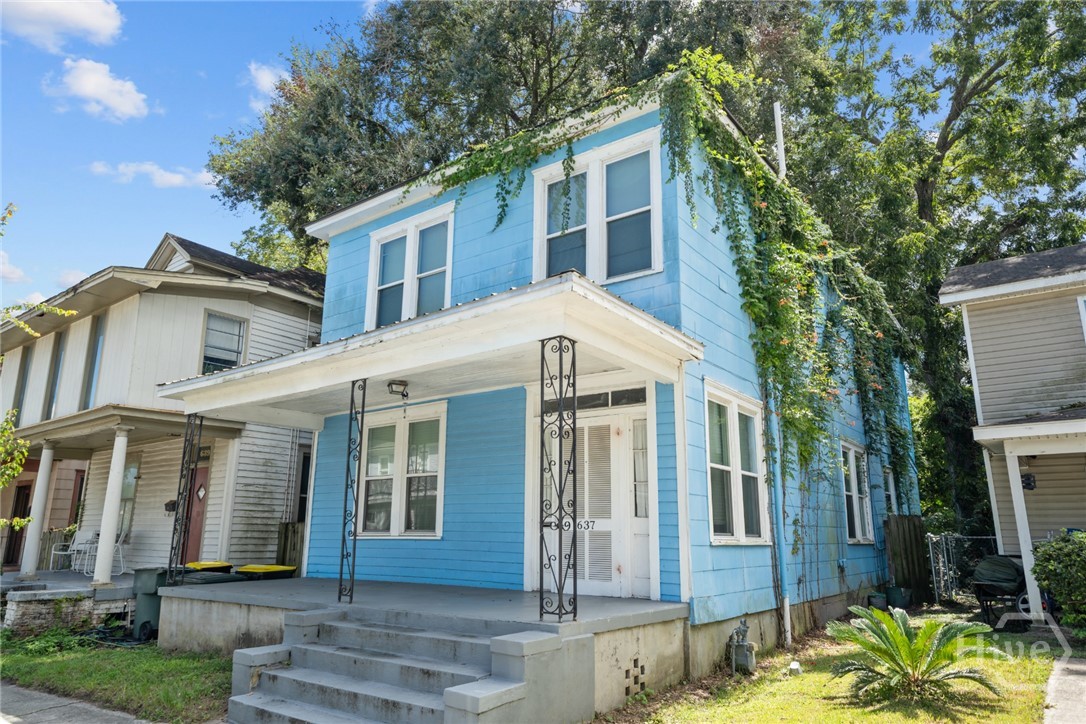 637 E 39th Street Property Photo 1