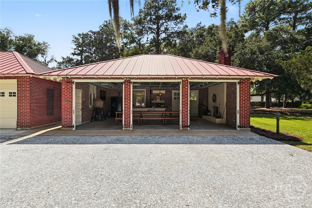5909 Laroche Avenue Property Photo 47