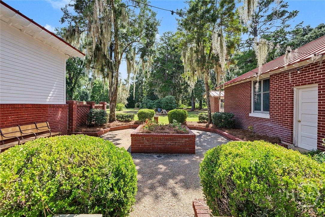 5909 Laroche Avenue Property Photo 53