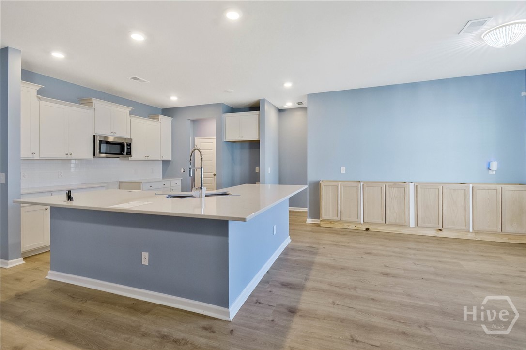 247 Lillian Street Property Photo 14