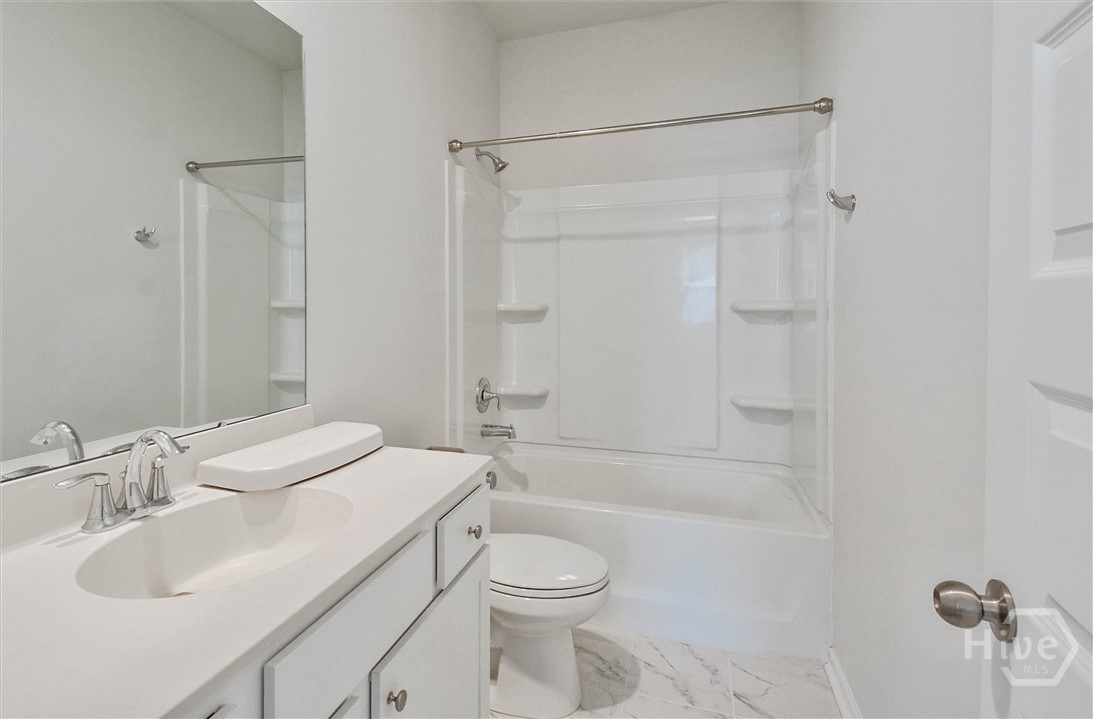 247 Lillian Street Property Photo 24