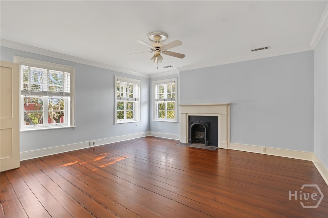 11 W Jones Street Property Photo 31
