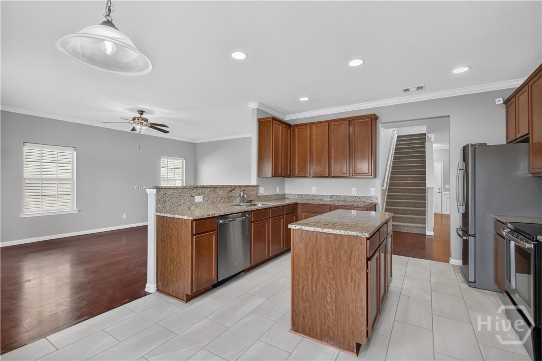 37 Litchfield Drive Property Photo 12