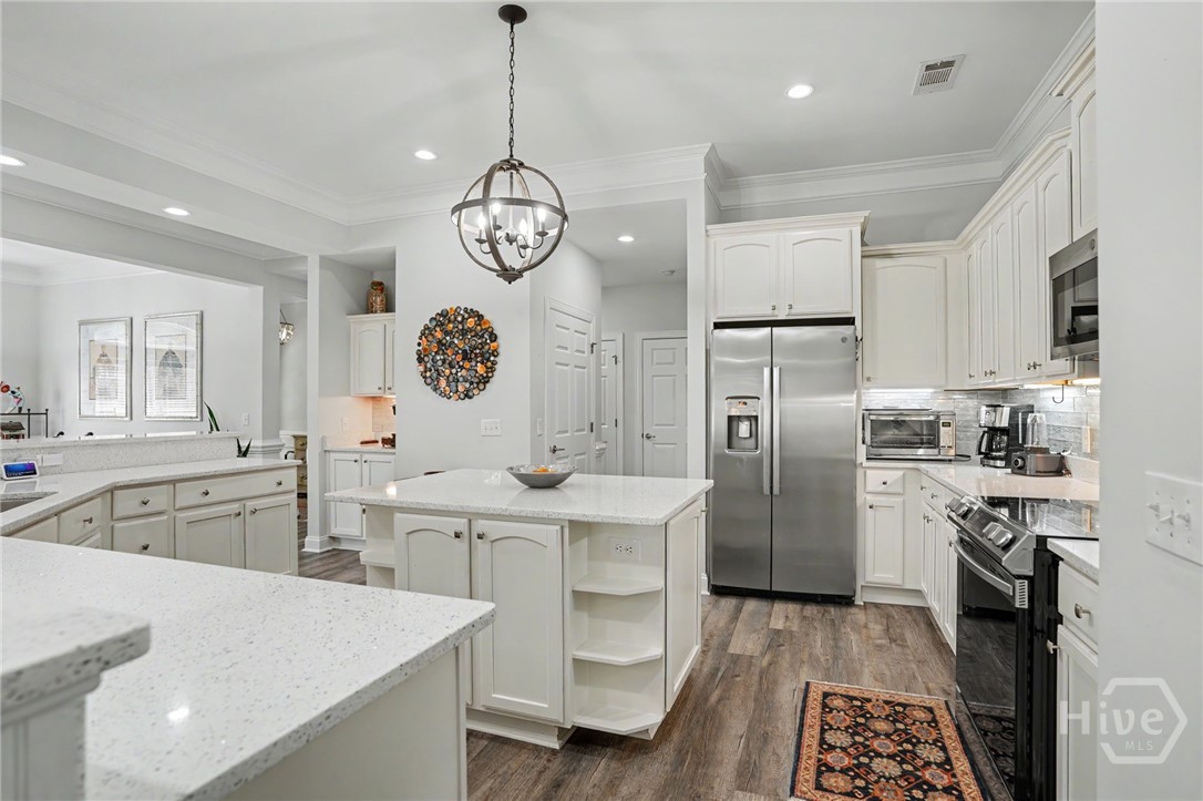 1002 River Oaks Drive Property Photo 17