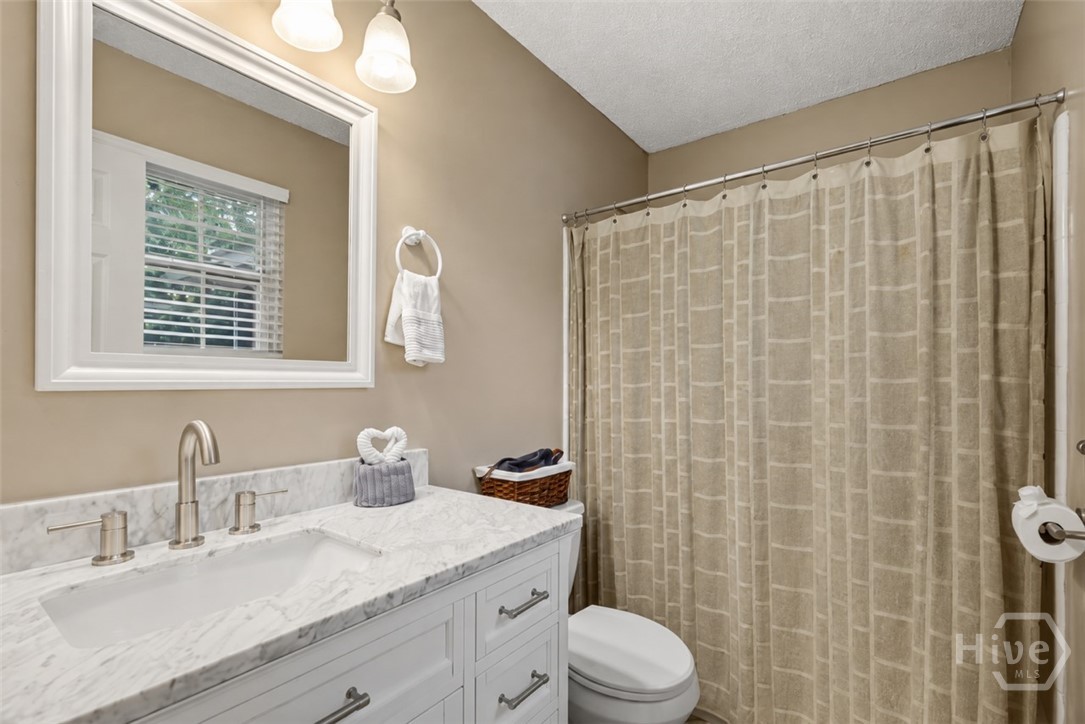 605 Leaning Oaks Drive Property Photo 27