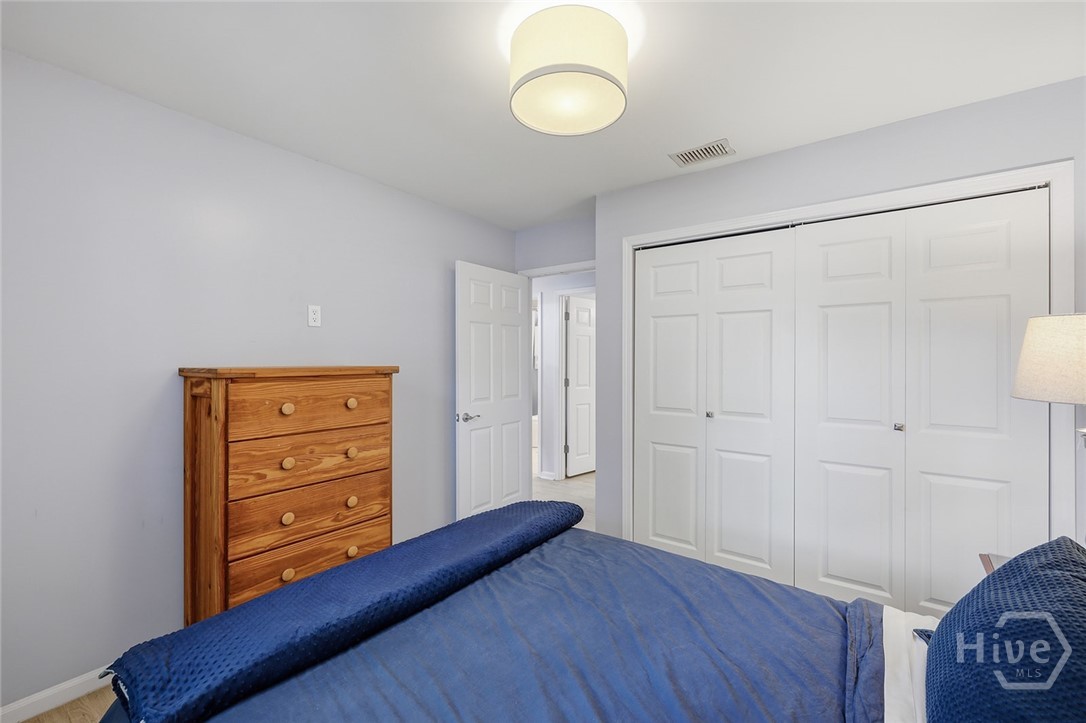 605 Leaning Oaks Drive Property Photo 30