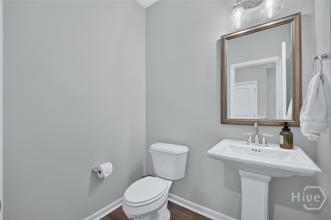 150 Champlain Drive Property Photo 25