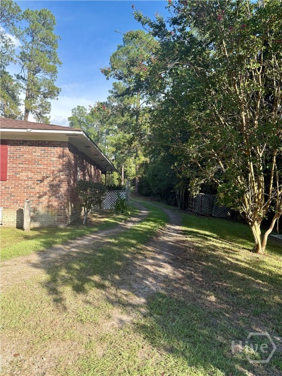 910 W Ogeechee Street Property Photo 11