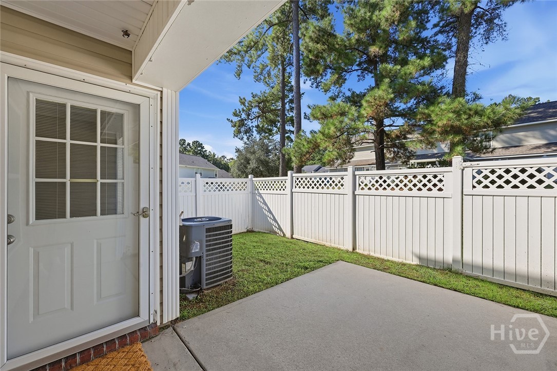 1014 E Towne Park Drive Property Photo 41