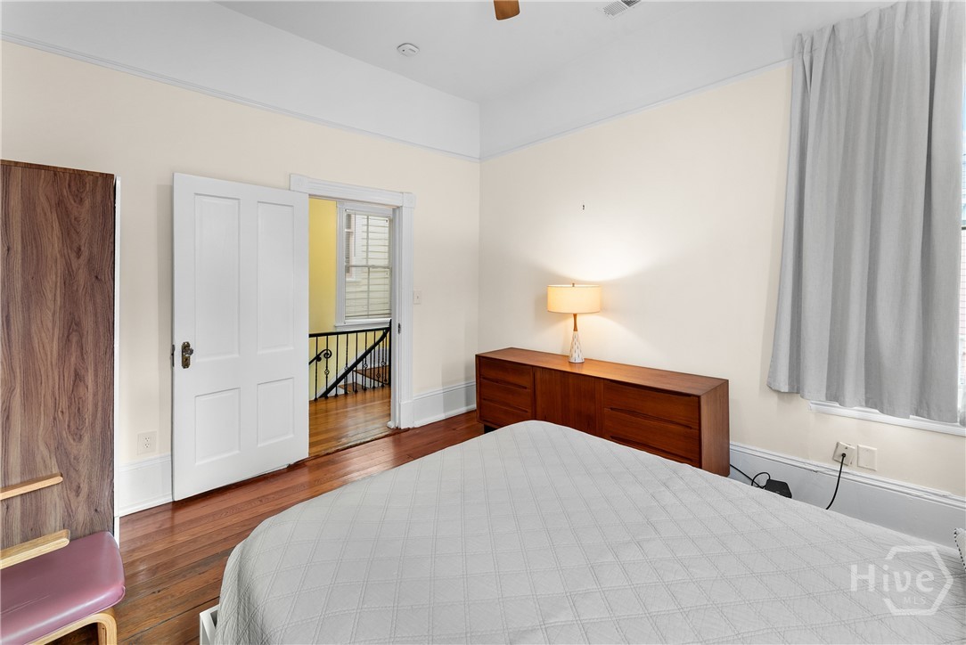 524 E Henry Street Property Photo 47