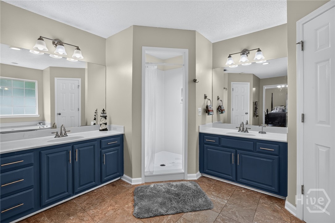 101 Laurens Lane Property Photo 14