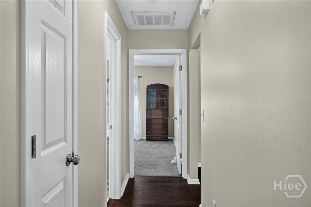 101 Laurens Lane Property Photo 31