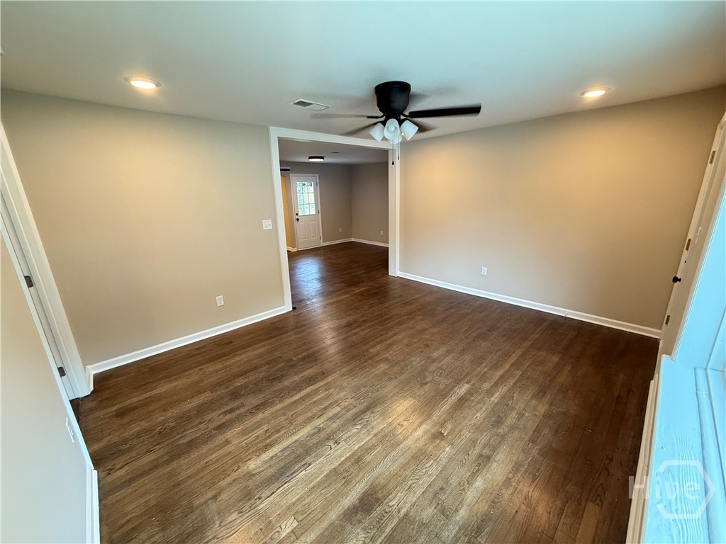 2406 Bon Air Drive Property Photo 4