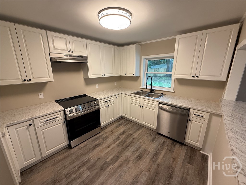 2406 Bon Air Drive Property Photo 8