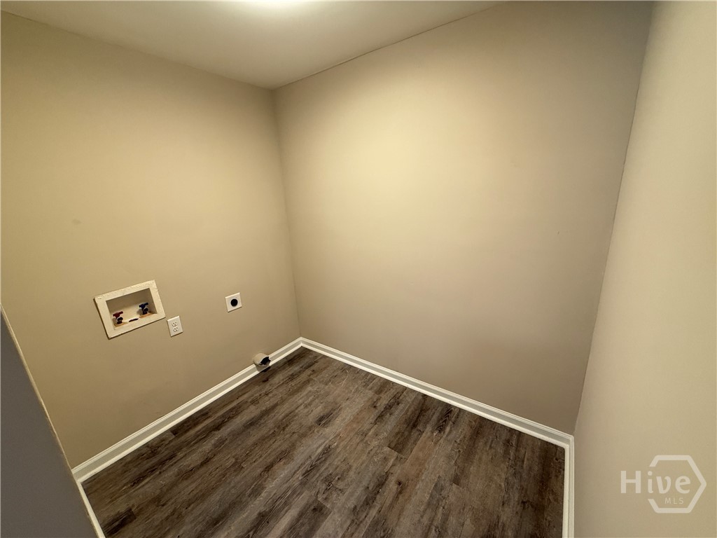 2406 Bon Air Drive Property Photo 9