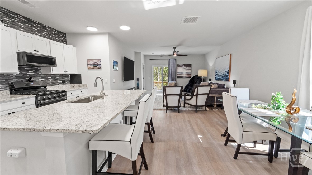 293 Lillian Street Property Photo 14