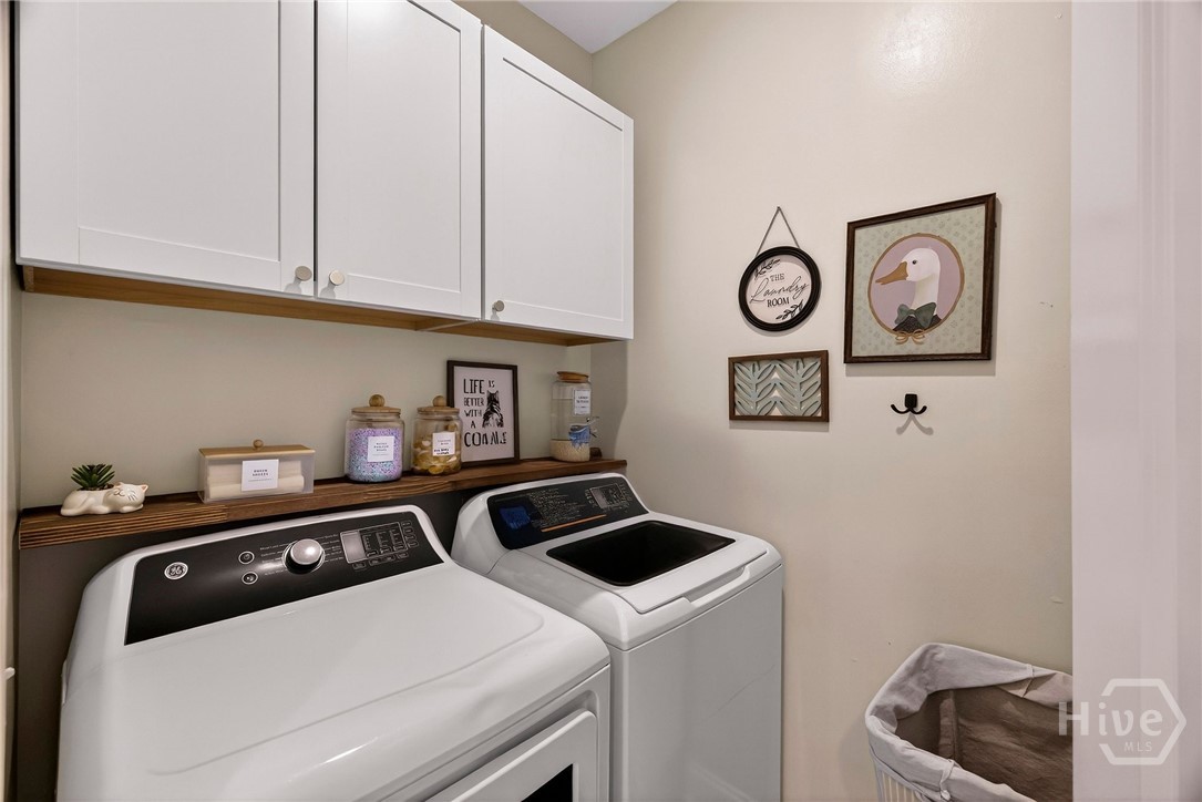 1306 E Waldburg Street Property Photo 9