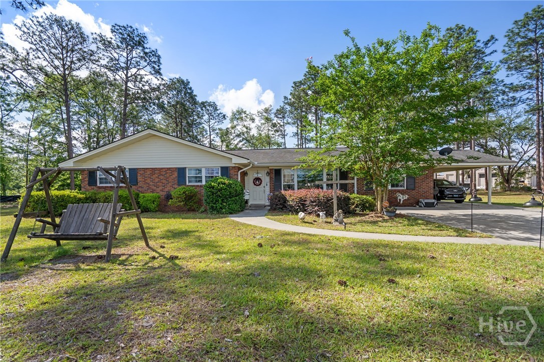 659 Blue Jay Road Property Photo 2