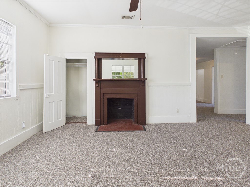 211 W 59th Street Property Photo 7