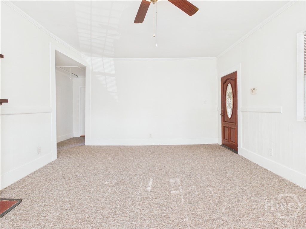 211 W 59th Street Property Photo 10