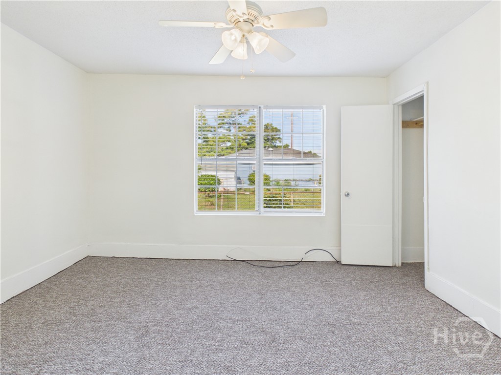 211 W 59th Street Property Photo 18