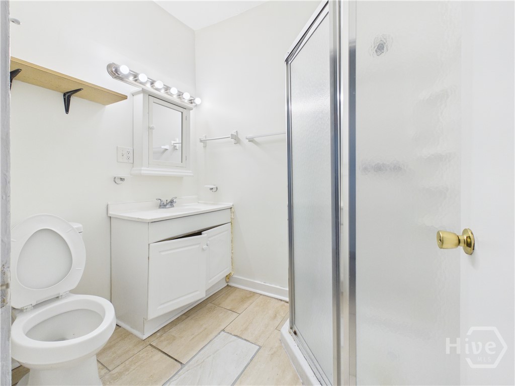 211 W 59th Street Property Photo 28