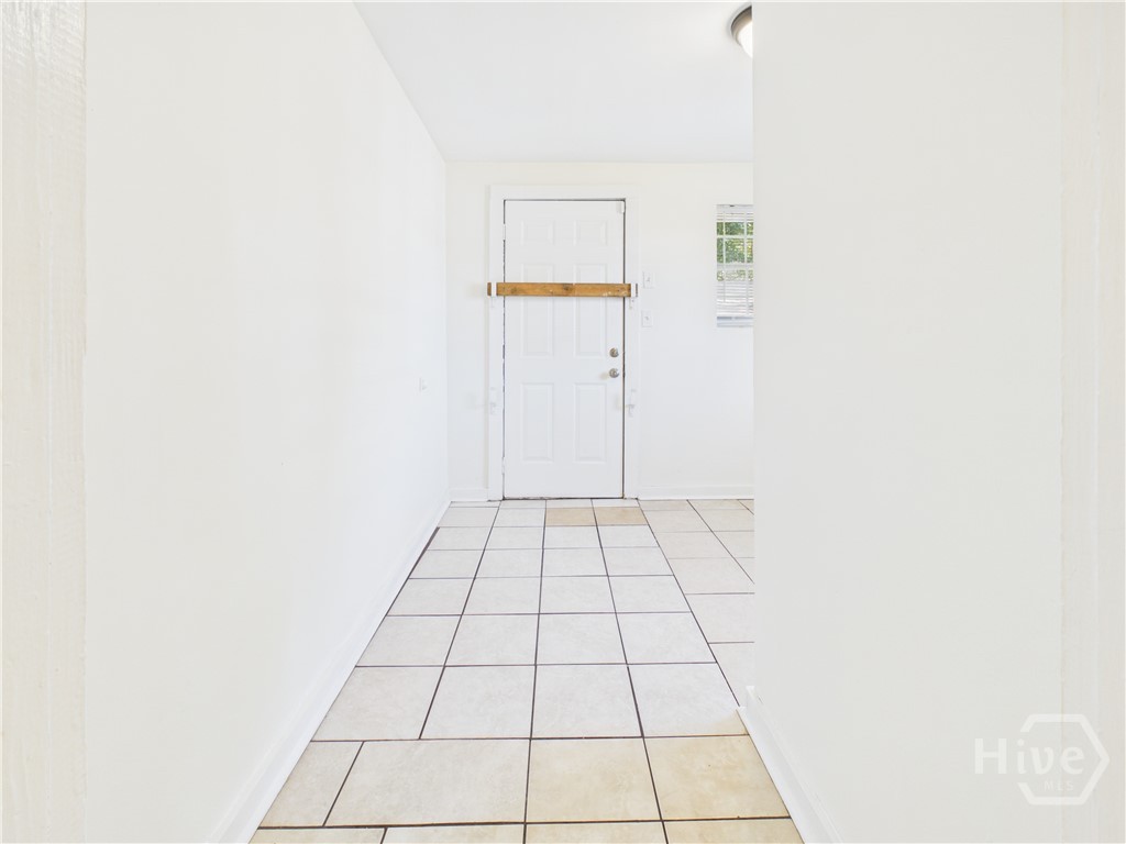 211 W 59th Street Property Photo 32