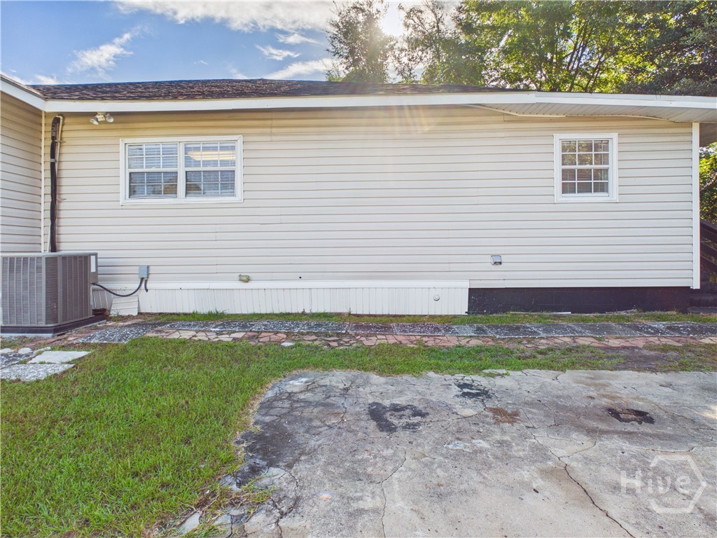 211 W 59th Street Property Photo 41