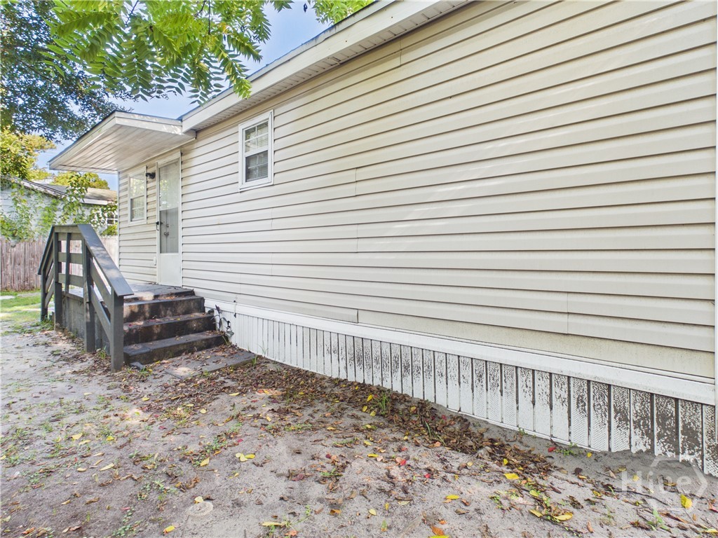 211 W 59th Street Property Photo 45