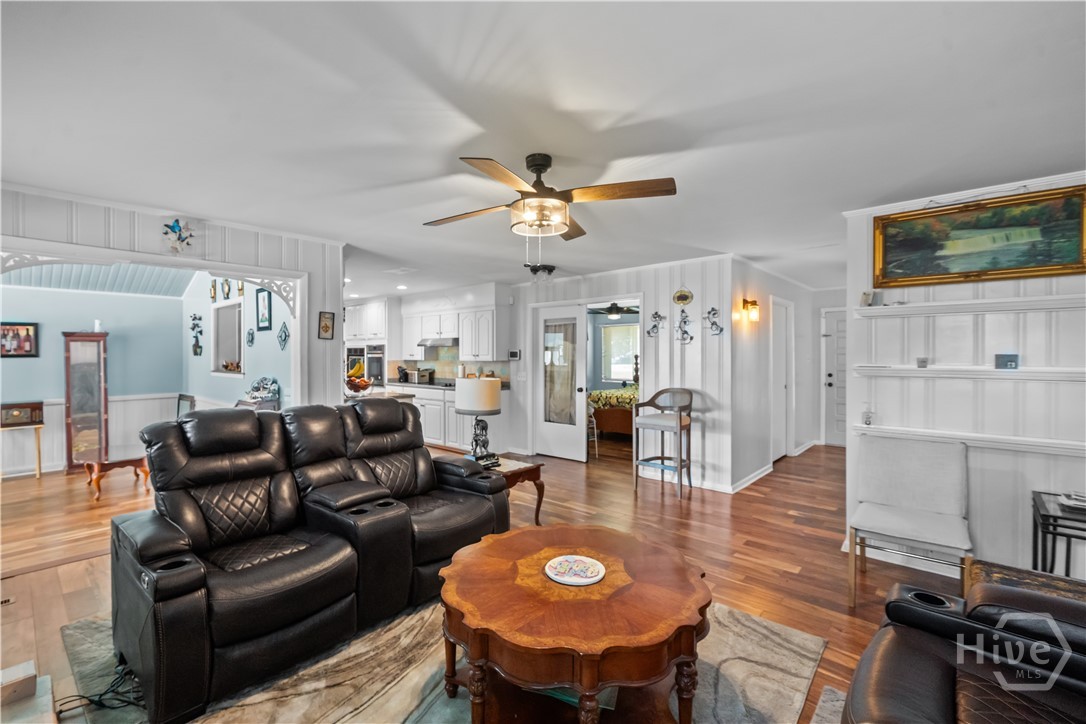 124 Drennon Drive Property Photo 3