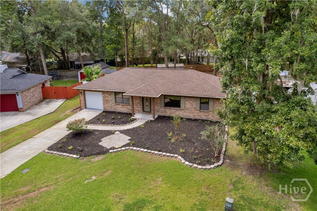 111 Cambridge Drive Property Photo 2