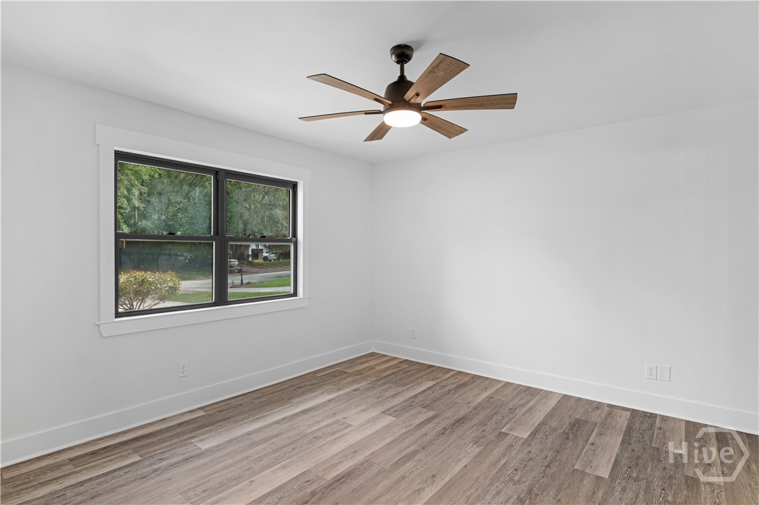111 Cambridge Drive Property Photo 17