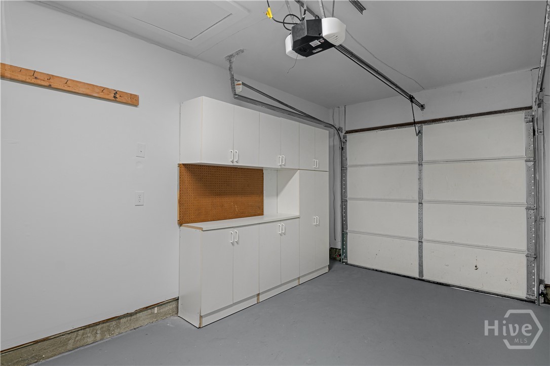 111 Cambridge Drive Property Photo 29