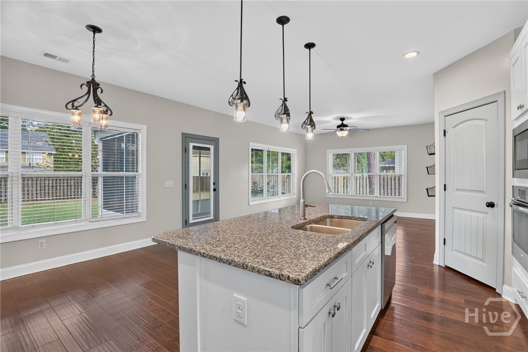 103 Cypress Loop Property Photo 17