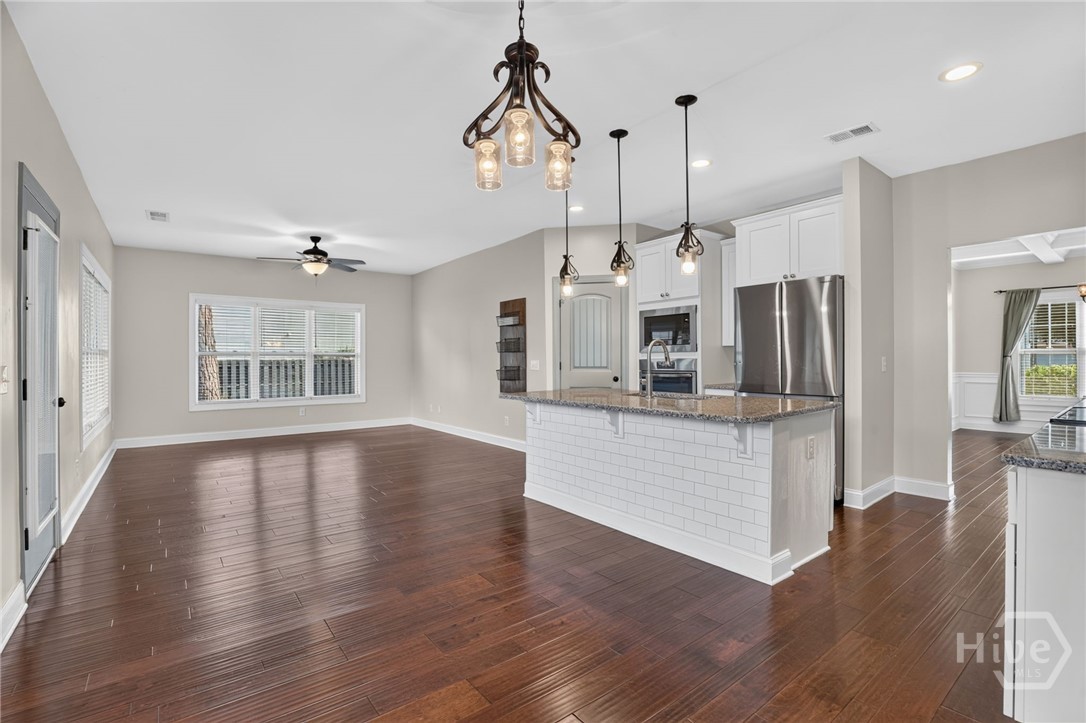 103 Cypress Loop Property Photo 18