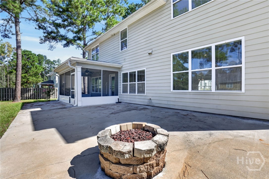 103 Cypress Loop Property Photo 45