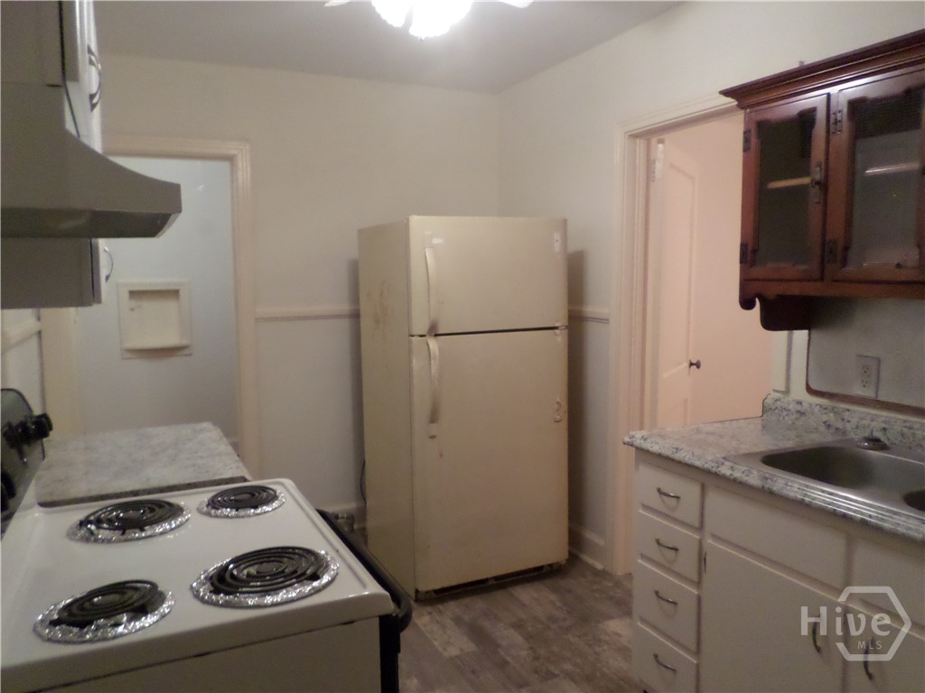3904 Harmon Street Up Property Photo 14