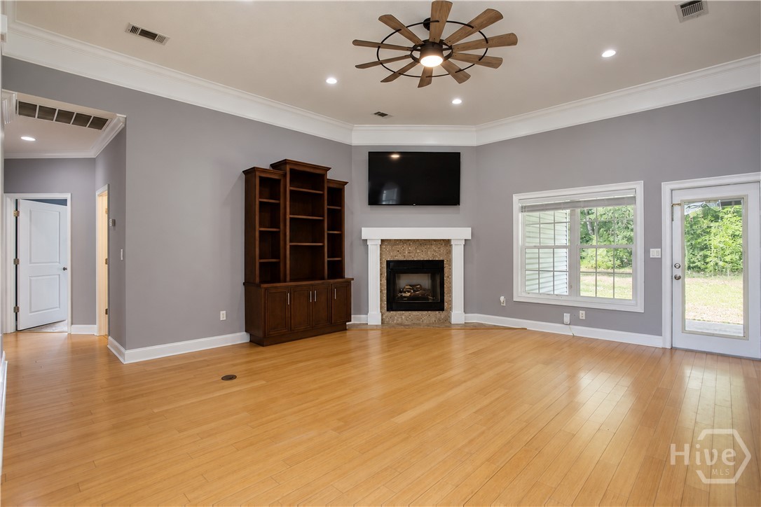 21 Bailey Drive Property Photo 9
