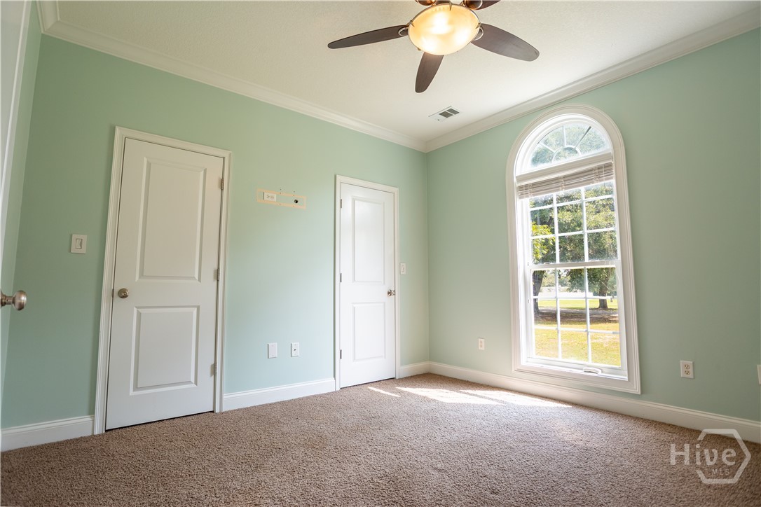 21 Bailey Drive Property Photo 12